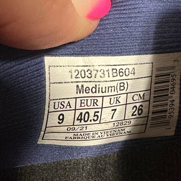 Brooks Launch GTS 9 - Picture 10 of 13